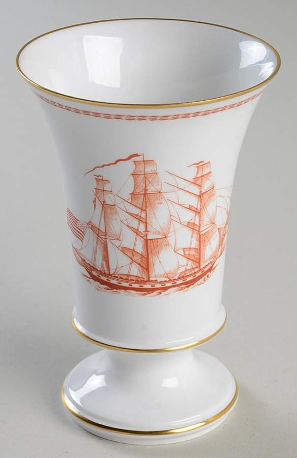 Trade Winds Red (Gold Trim) 5" Vase by Spode-1