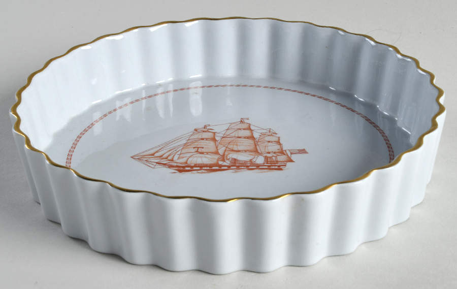 Trade Winds Red (Gold Trim) 8" Quiche by Spode-1