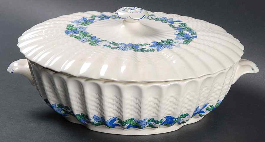 Valencia Blue Green (White Background) Round Covered Vegetable by Spode-1