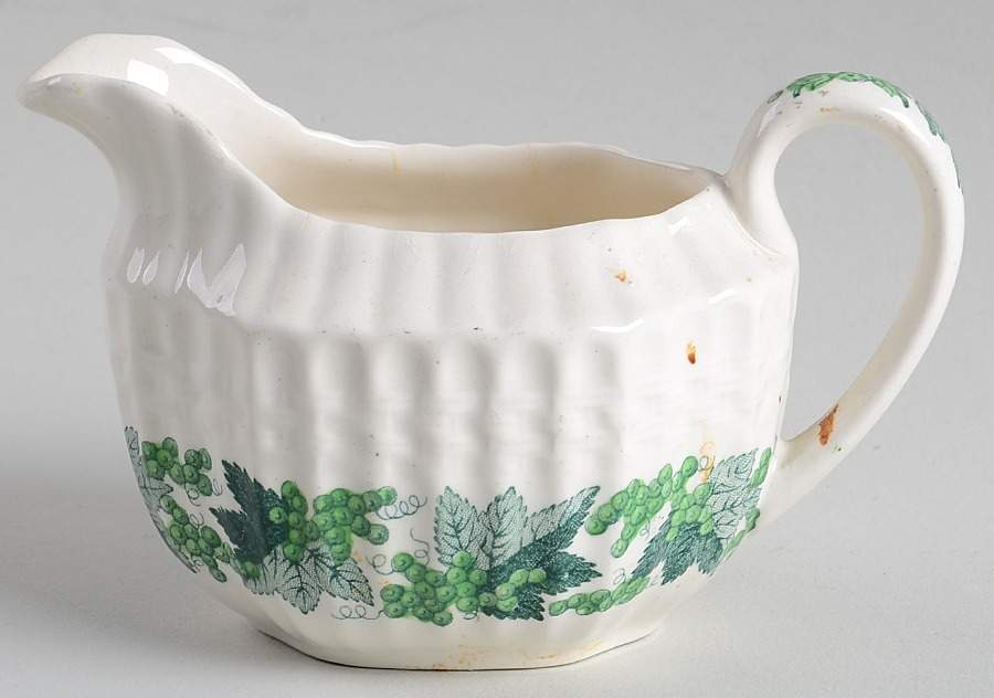 Valencia Green (No Trim or Verge) Mini Creamer by Spode-1