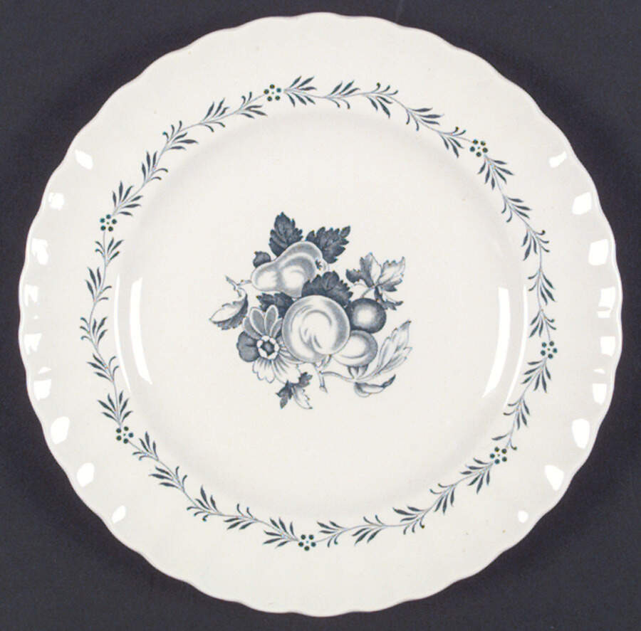 Victoria (Blue) Dinner Plate by Spode-1
