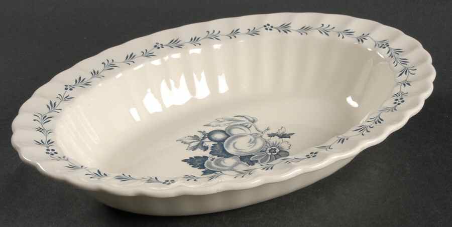 Victoria (Blue) 10" Oval Vegetable Bowl by Spode-1