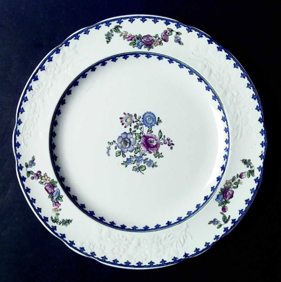 Vienna (Floral Center) Dinner Plate by Spode-1