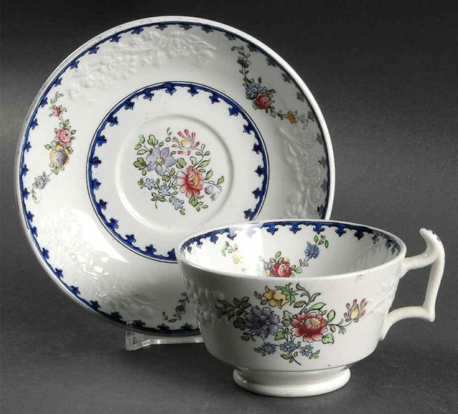 Vienna (Floral Center) Footed Cup & Saucer Set by Spode-1