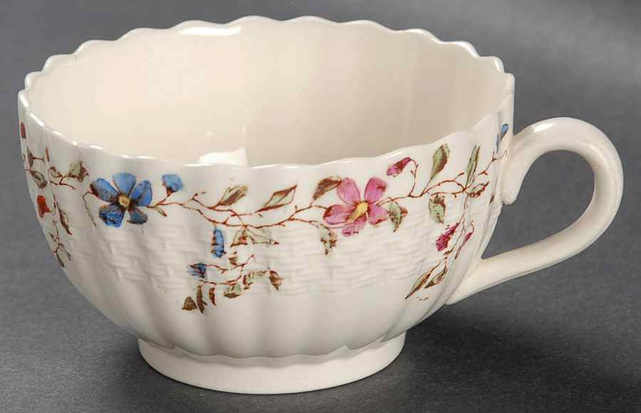 Wicker Dale Footed Cup by Spode-1