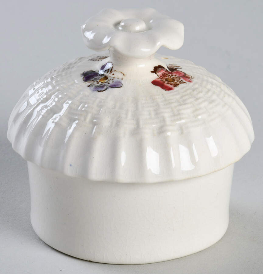 Wicker Lane (Basket Weave) Lid To Unknown Base by Spode-1