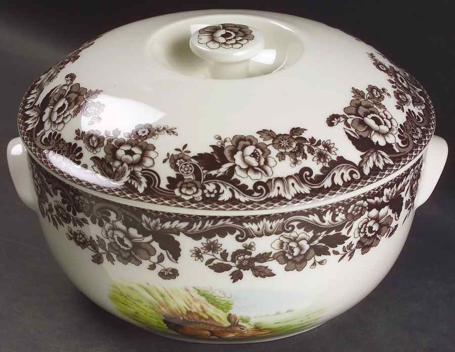Woodland 2.25 Qt Round Covered Casserole by Spode-1