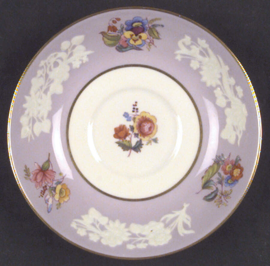 Y1330 Saucer by Spode-1