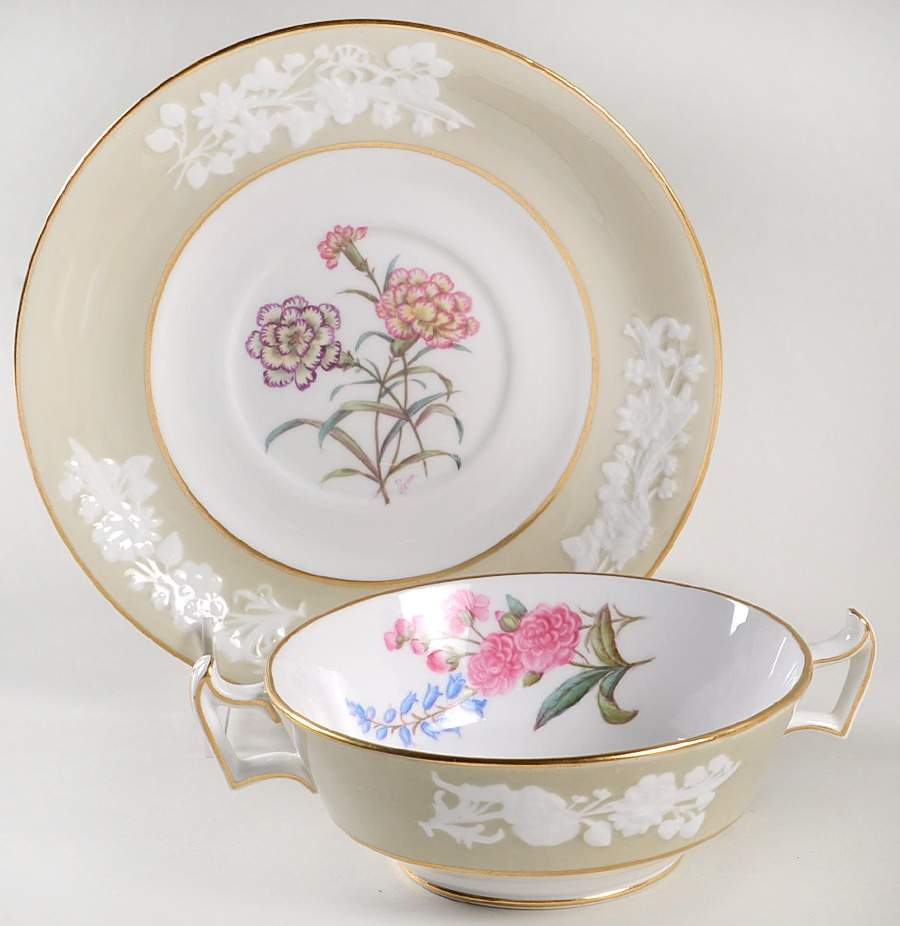 Y2855 Footed Cream Soup Bowl & Saucer Set by Spode-1