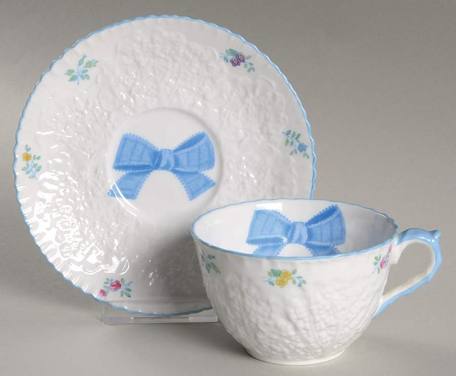 Y3018 Flat Cup & Saucer Set by Spode-1