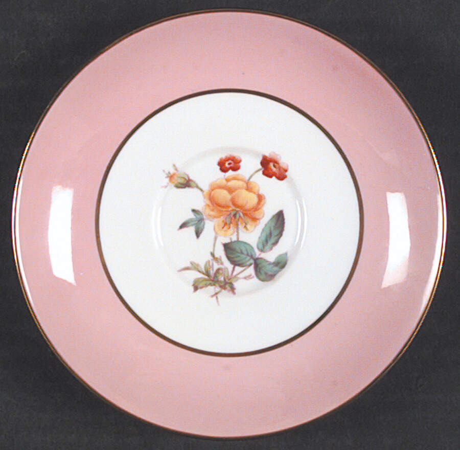 Y4625 Saucer by Spode-1