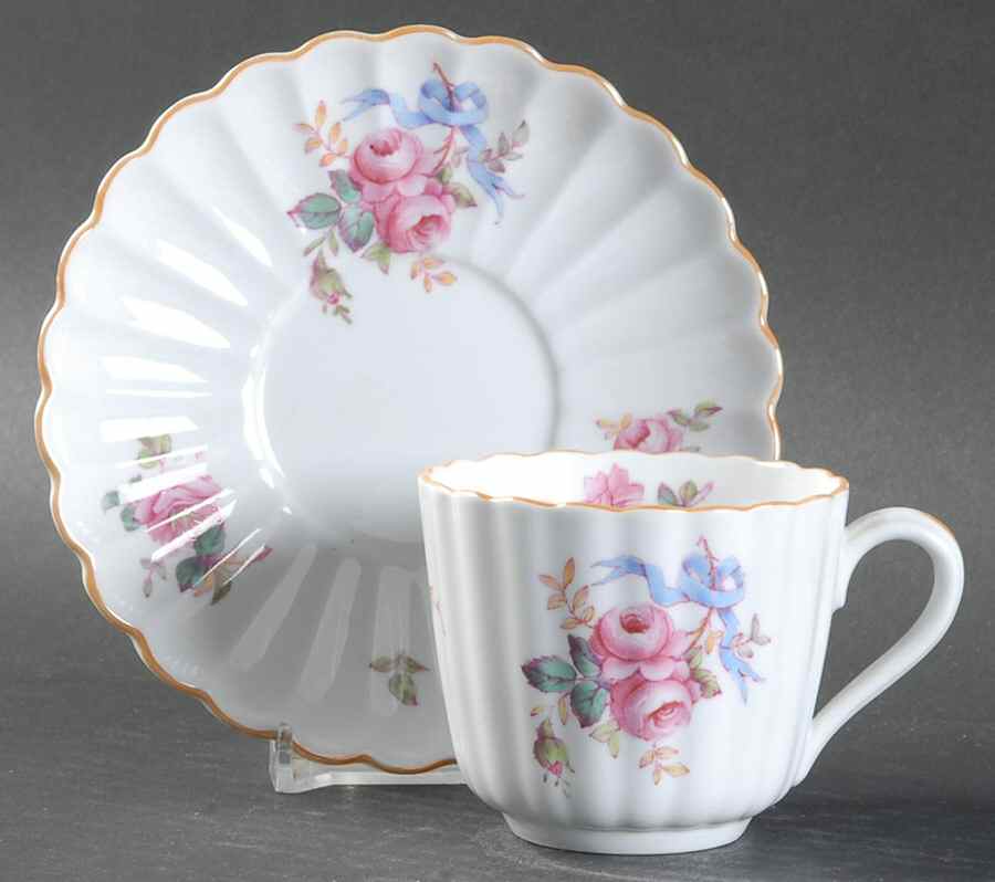 Y5775 Flat Cup & Saucer Set by Spode-1