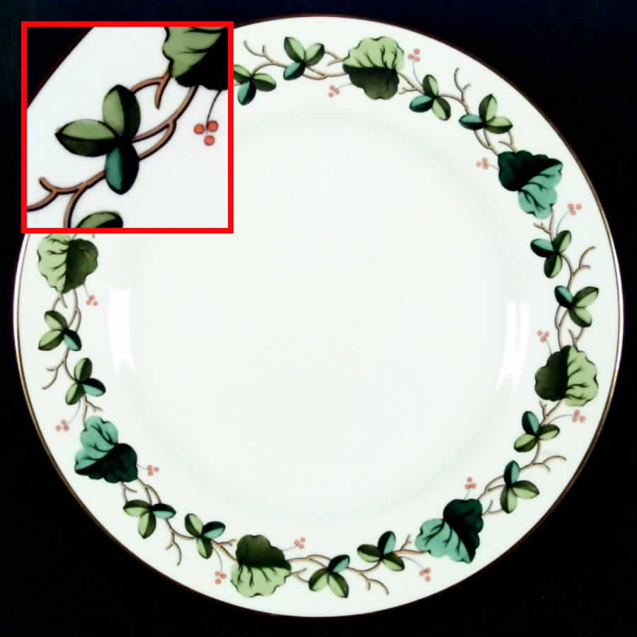 Y5868 Dinner Plate by Spode-1