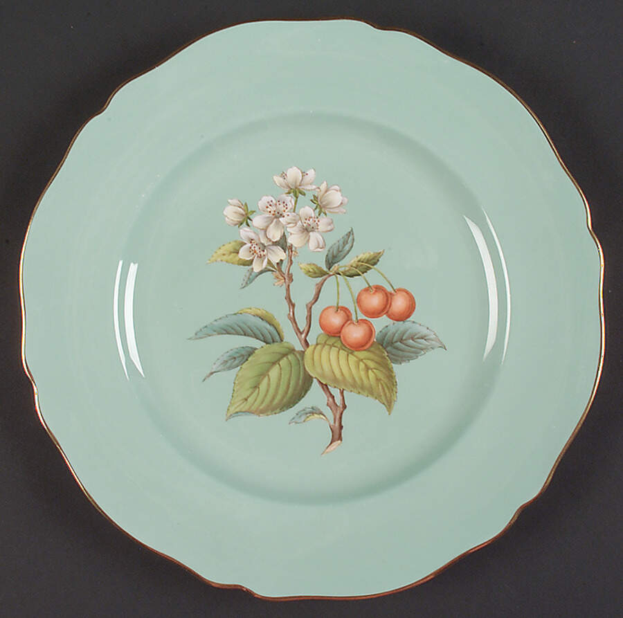 Y6630 Dinner Plate by Spode-1