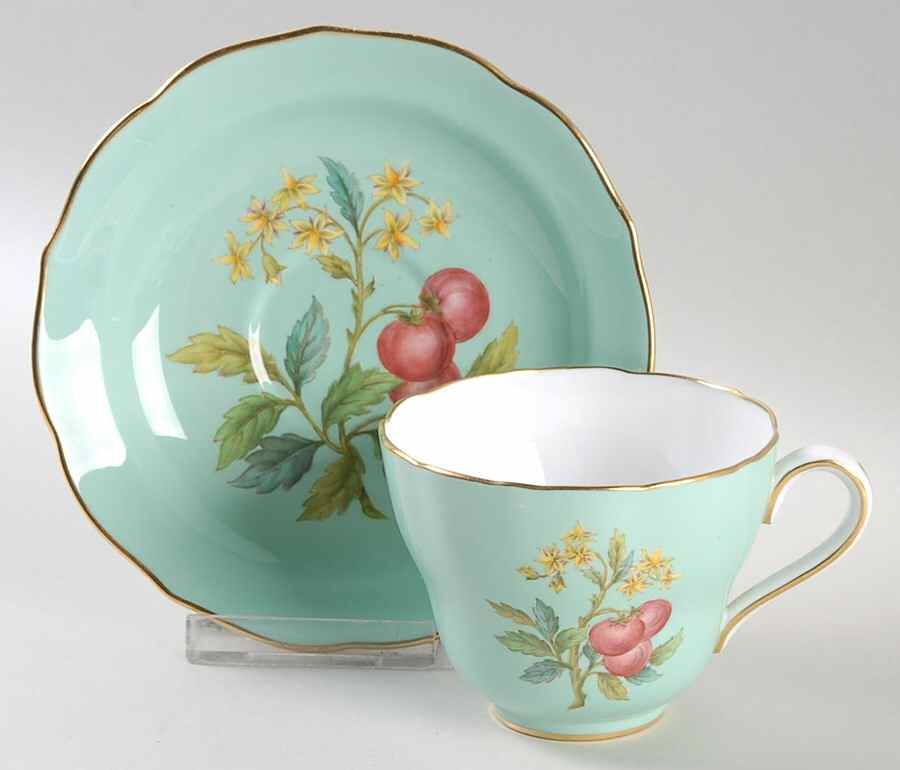 Y6630 Flat Cup & Saucer Set by Spode-1