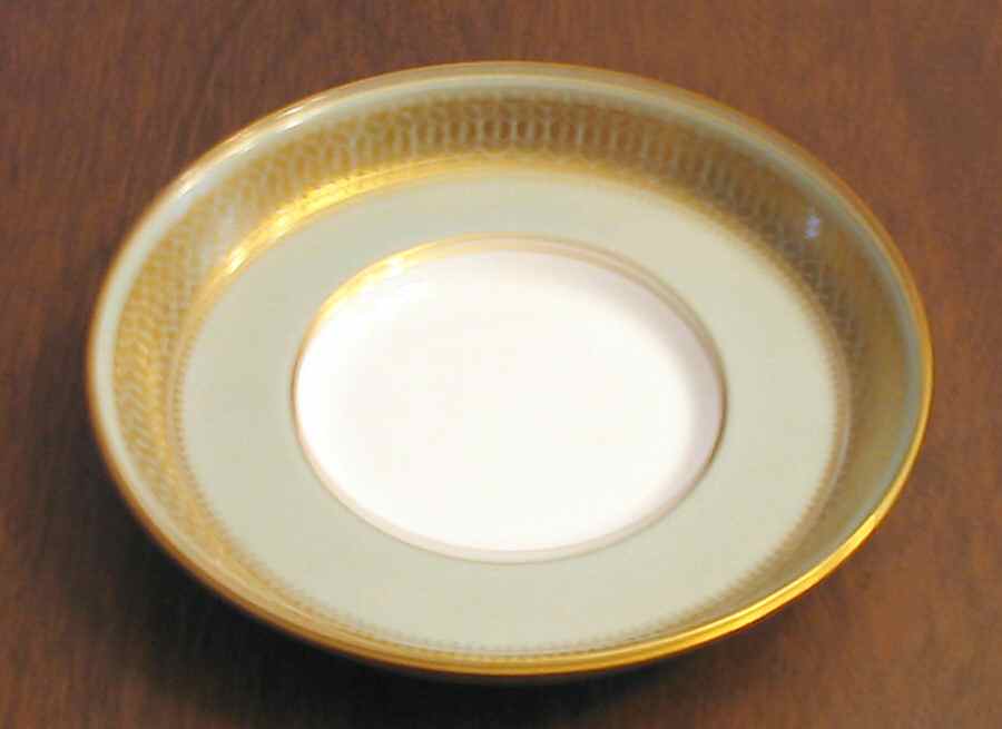 Y7817 Saucer for Demitasse Cup by Spode-1