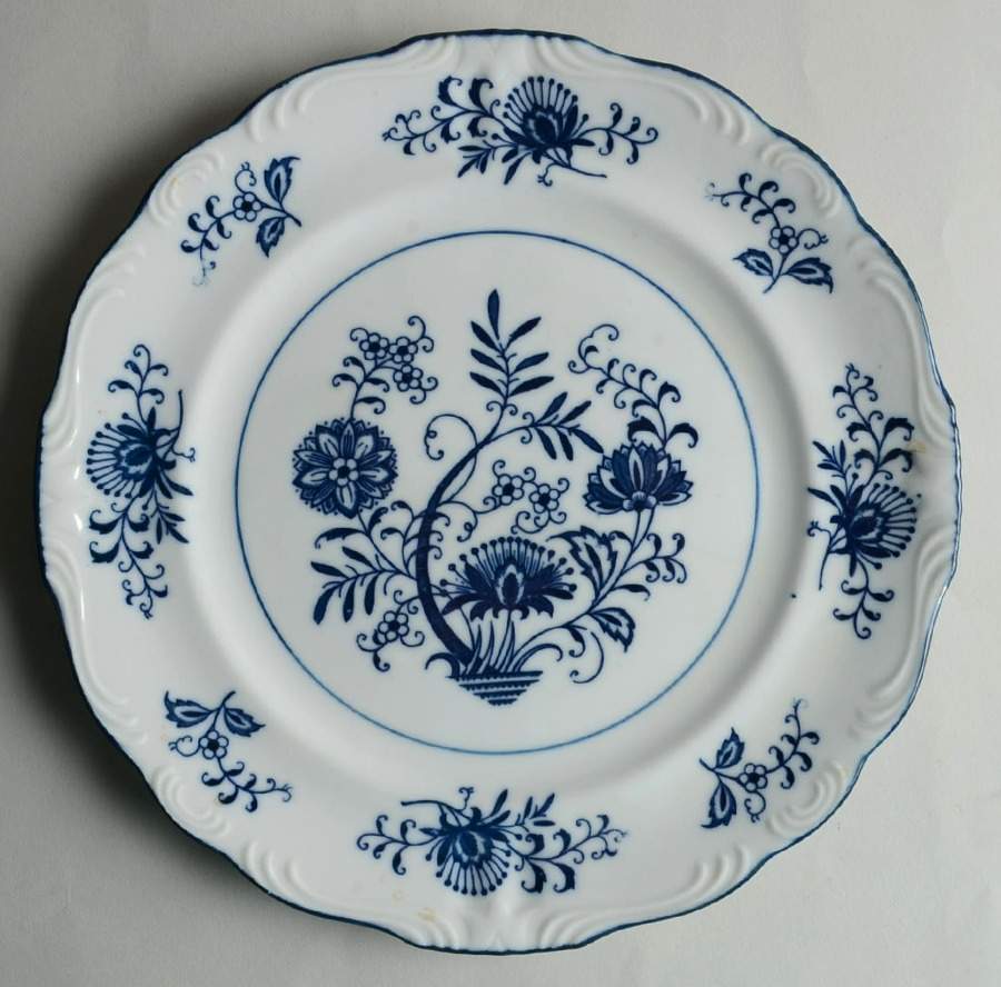 Blue Dresden Dinner Plate by Sphinx Import-1