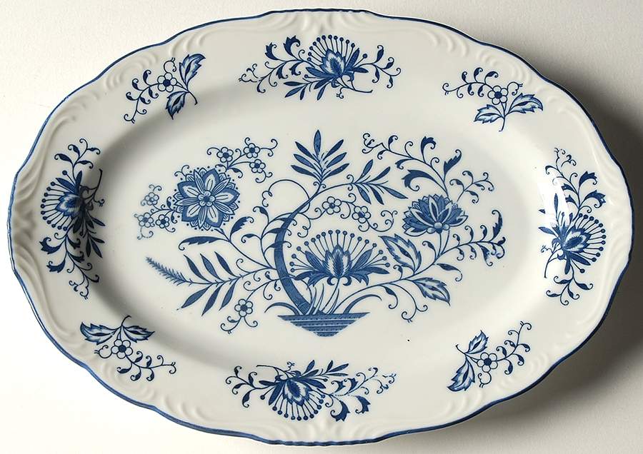 Blue Dresden 11" Oval Serving Platter by Sphinx Import-1