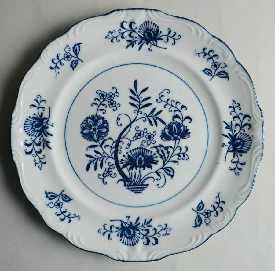 Blue Dresden Dinner Plate by Sphinx Import-1