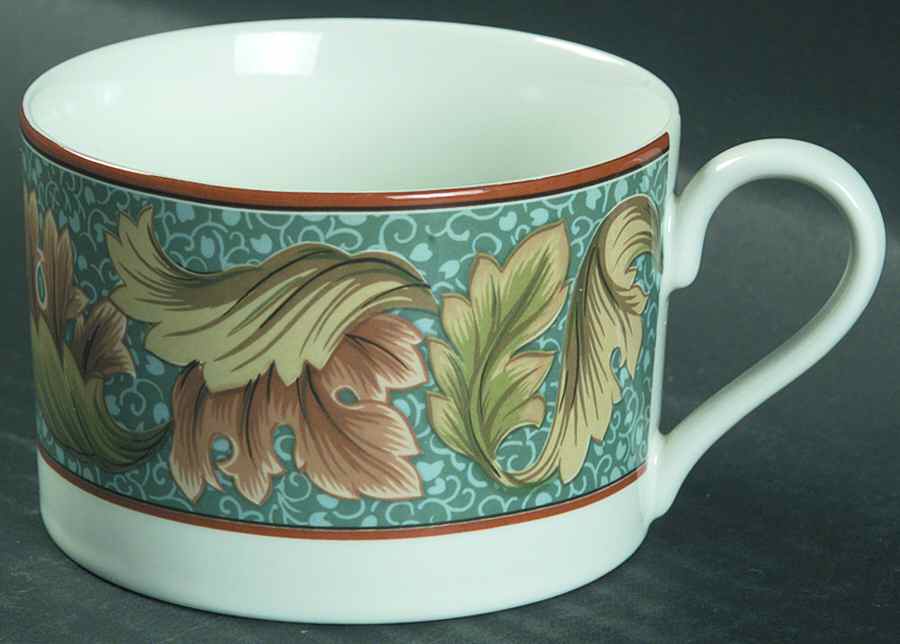 Acanthus Flat Cup by Sasaki-1