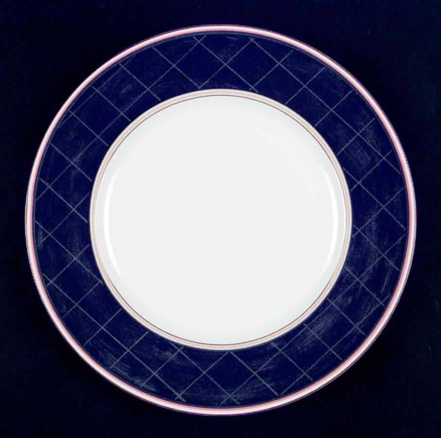 Akan Salad Plate by Sasaki-1