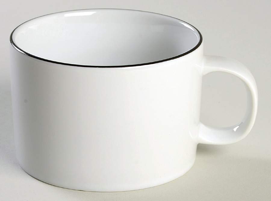 Black Line Flat Cup by Sasaki-1