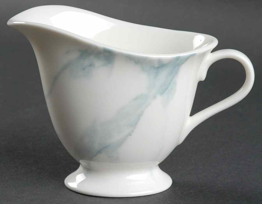 Calacatta Blue Creamer by Sasaki-1