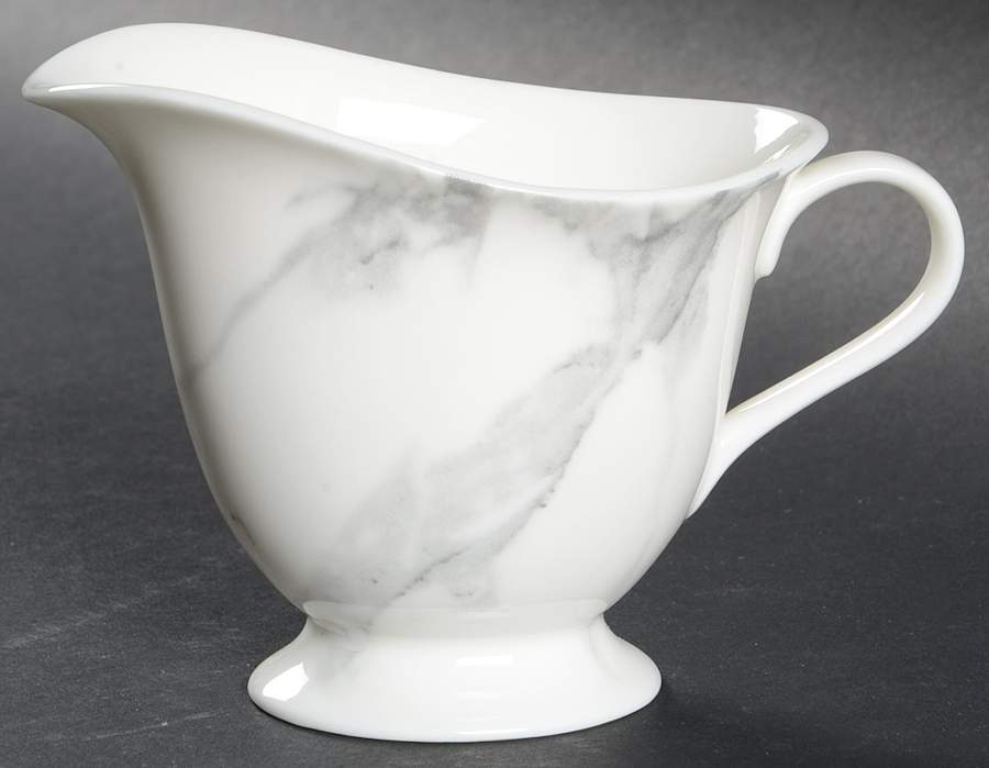 Calacatta Gray Creamer by Sasaki-1
