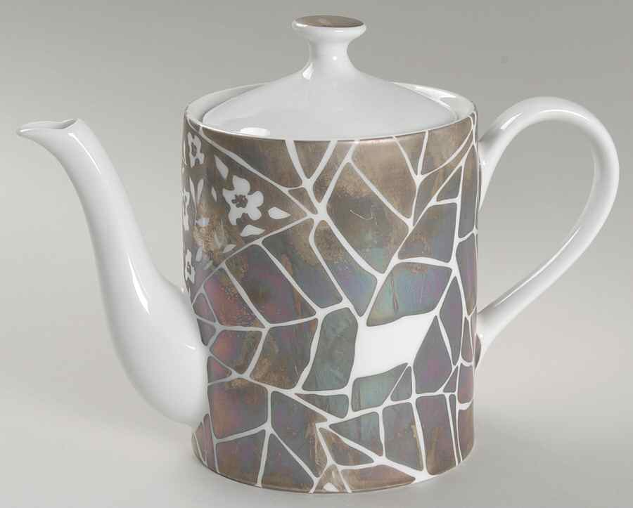 Cleo Tea/Coffee Pot & Lid by Sasaki-1