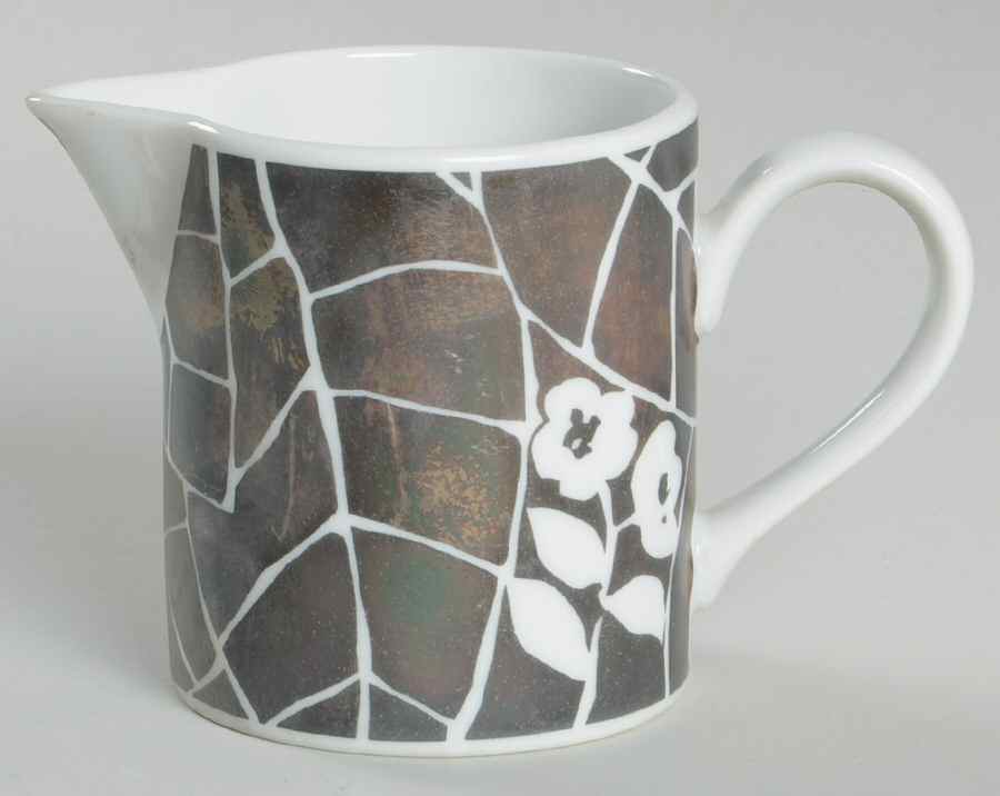 Cleo Creamer by Sasaki-1