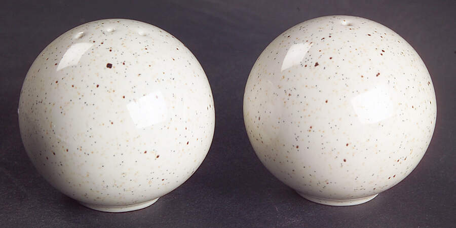 Colorstone Birch (Textured) Salt & Pepper Set by Sasaki-1