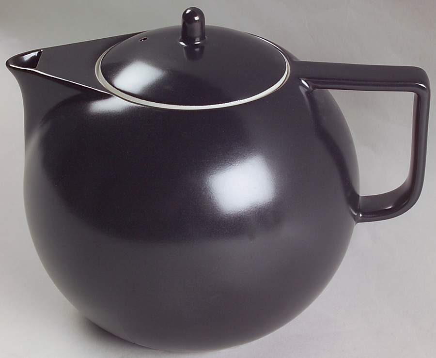 Colorstone Matte Black Teapot & Lid by Sasaki-1