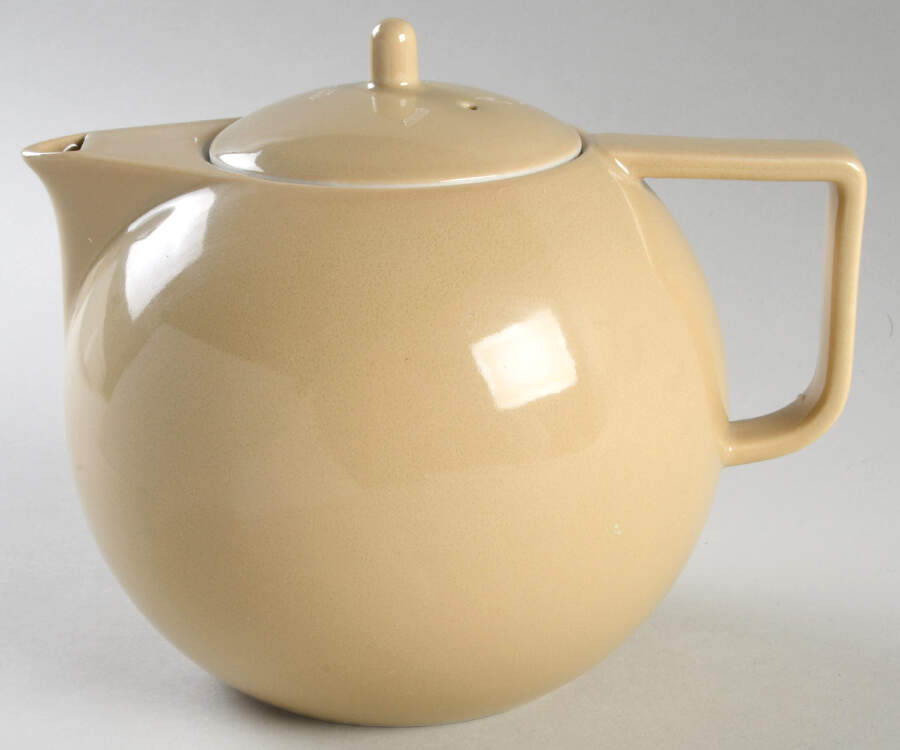 Colorstone Wheat (Textured) Teapot & Lid by Sasaki-1