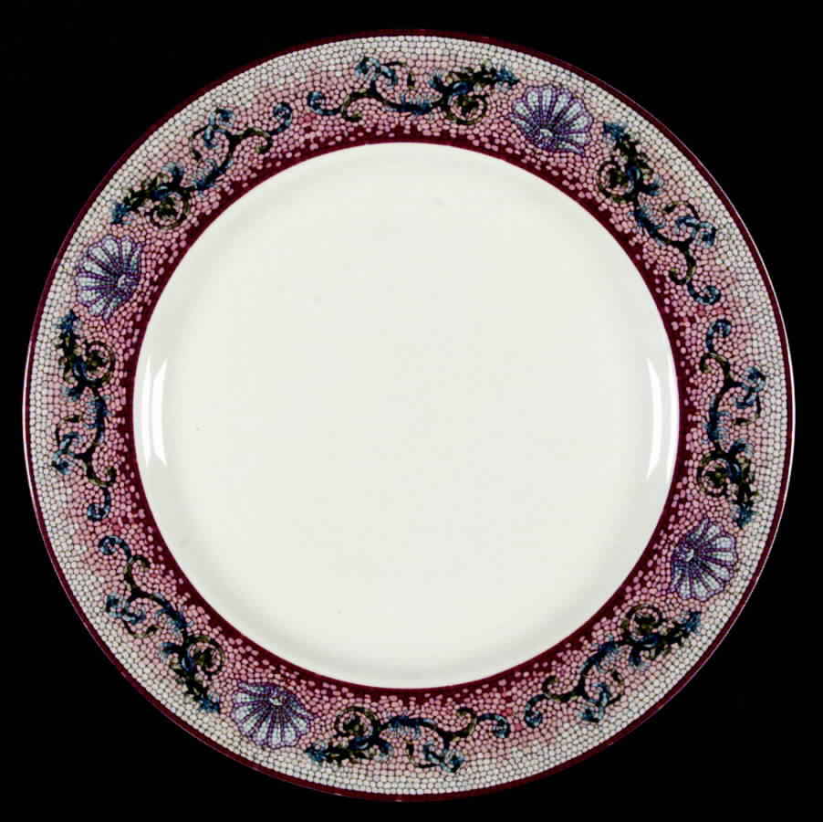 Coquille Dinner Plate by Sasaki-1