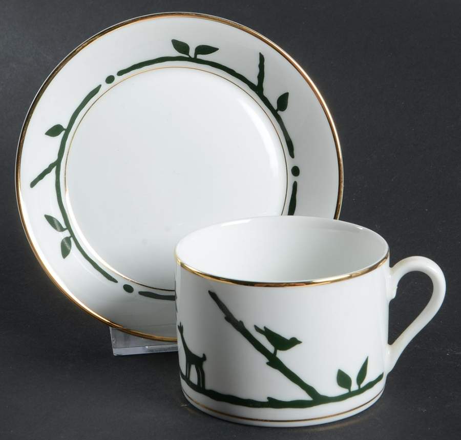 Diego Mon Ami Flat Cup & Saucer Set by Sasaki-1