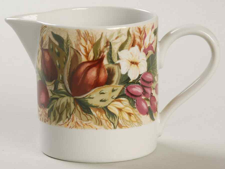 Harvest Creamer by Sasaki-1