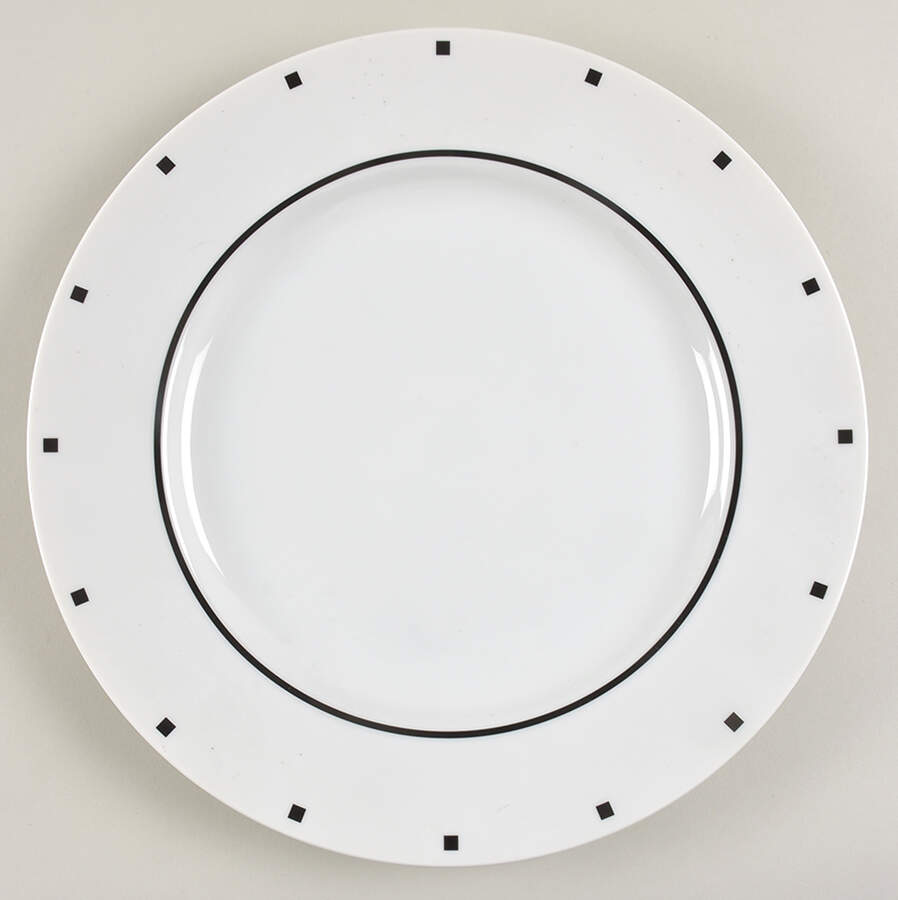 Metropolis Black 12" Chop Plate (Round Platter) by Sasaki-1