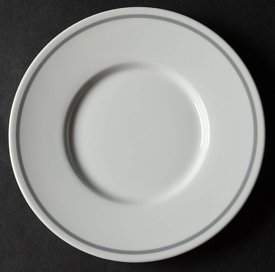 Metropolis Grey Saucer by Sasaki-1