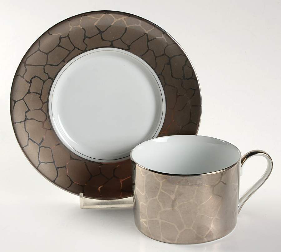 Moonscape Flat Cup & Saucer Set by Sasaki-1