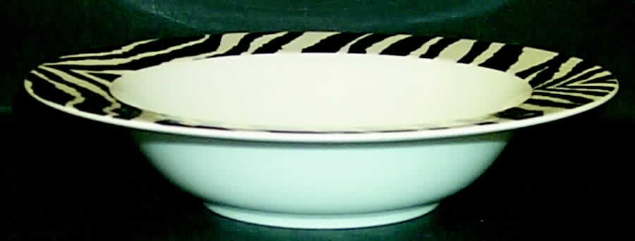 Morocco White 10" Round Vegetable Bowl by Sasaki-1