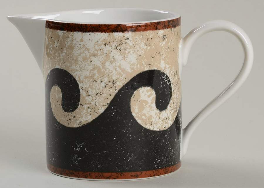 Pompeii Creamer by Sasaki-1