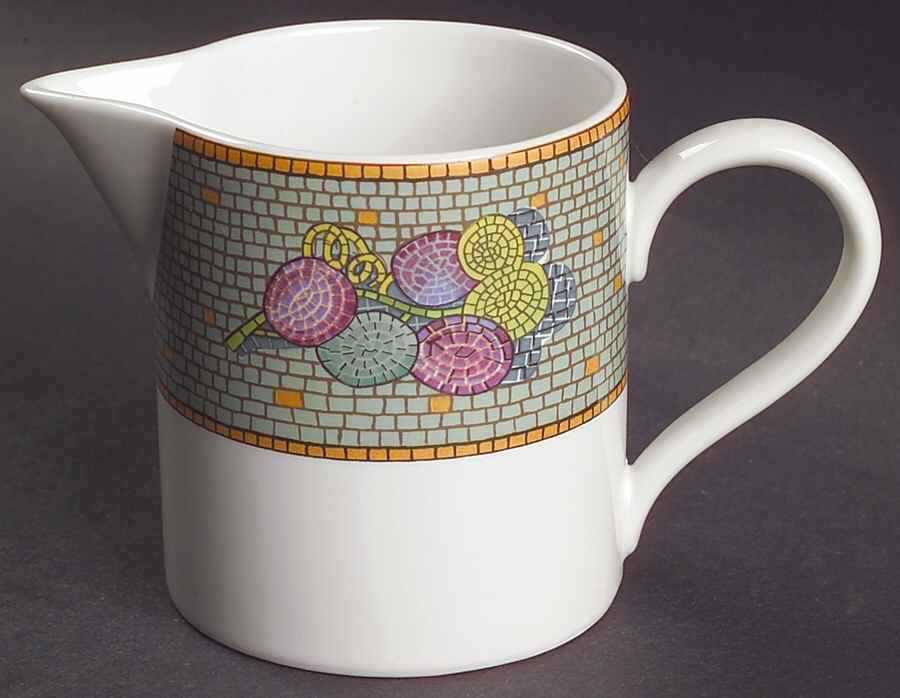Ravenna Creamer by Sasaki-1