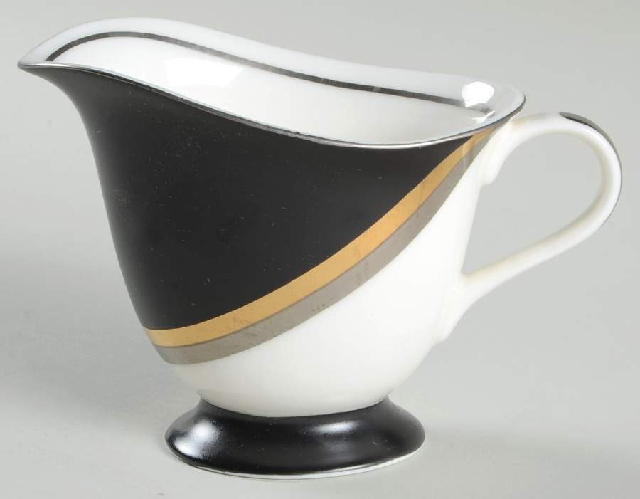 Tucano Black Creamer by Sasaki-1