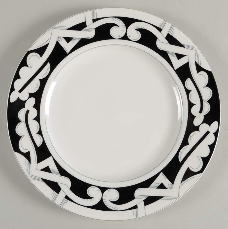Vendome Dinner Plate by Sasaki-1