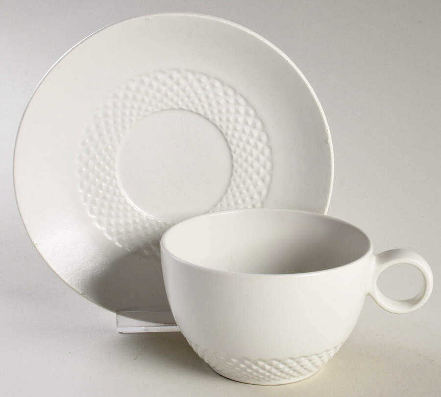 Waffle Parchment Flat Cup & Saucer Set by Sasaki-1