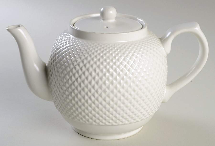 Waffle Parchment Teapot & Lid by Sasaki-1