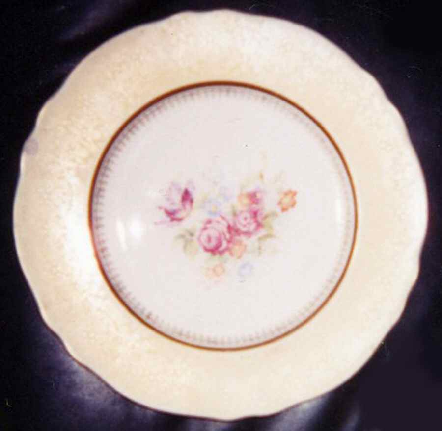 2004 Yellow Dinner Plate by Steubenville-1