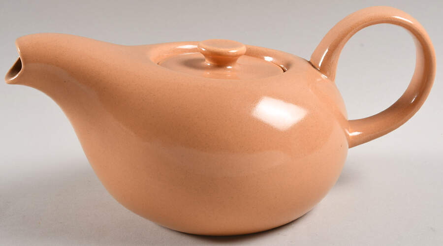 American Modern Cantaloupe Teapot & Lid by Steubenville-1