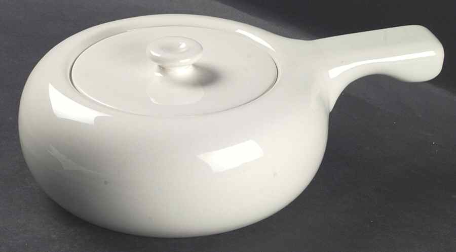 American Modern White 2 Qt Round Covered Casserole by Steubenville-1