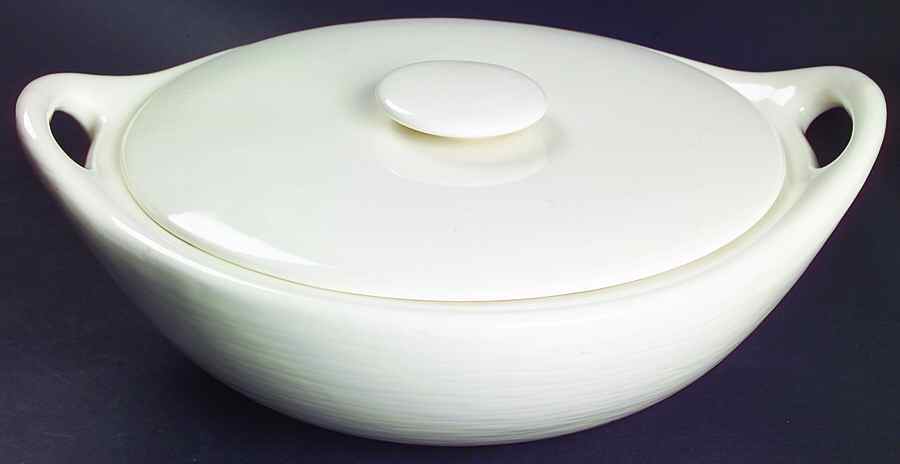 Contempora Sand White 2 Qt Round Covered Casserole by Steubenville-1